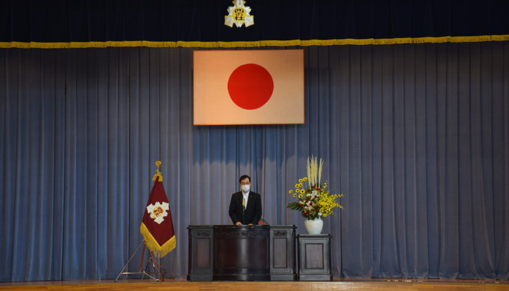 氷見市立西部中学校